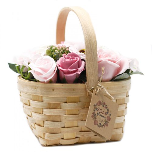 Großer rosa Strauß im geflochtenen Korb